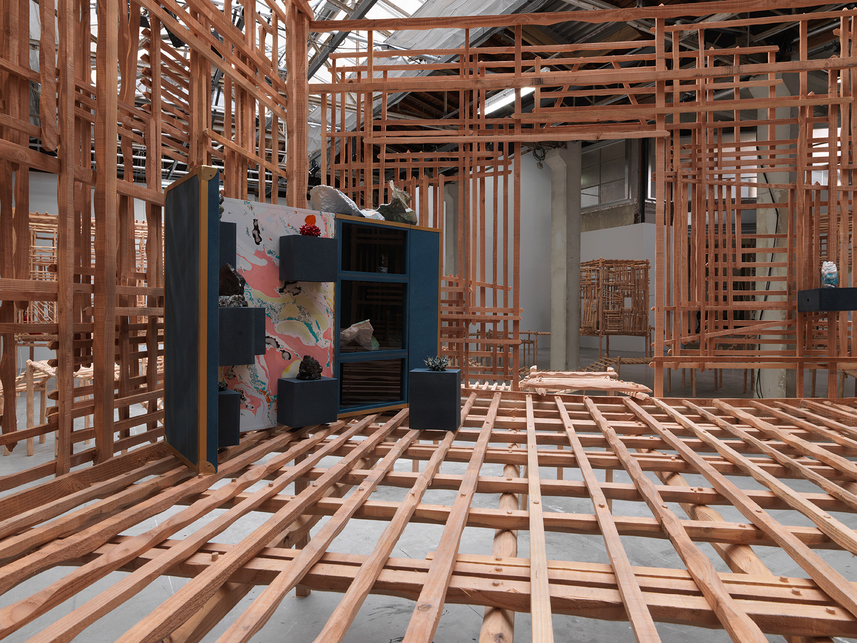 la redite en somme, ne s’amuse pas de sa répétition singulière - sara favriau