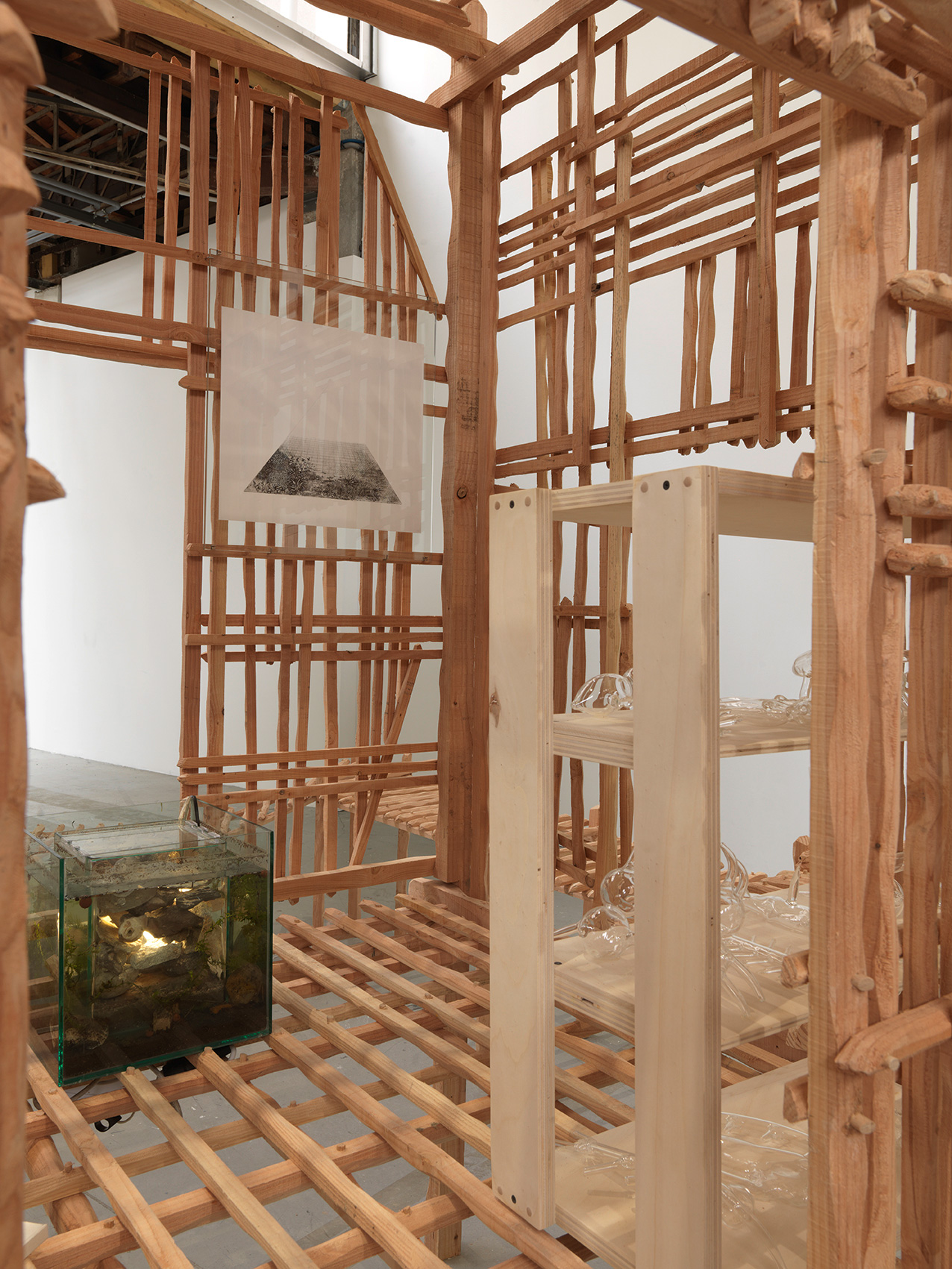 la redite en somme, ne s’amuse pas de sa répétition singulière - sara favriau