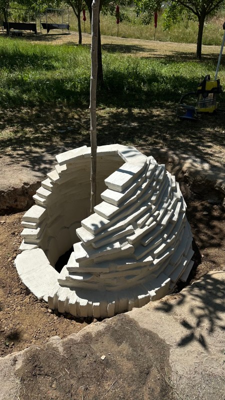 Qu’ à peine ou de peur , un javelot super - plouf ! - nous fait un ricochet - SARA FAVRIAU